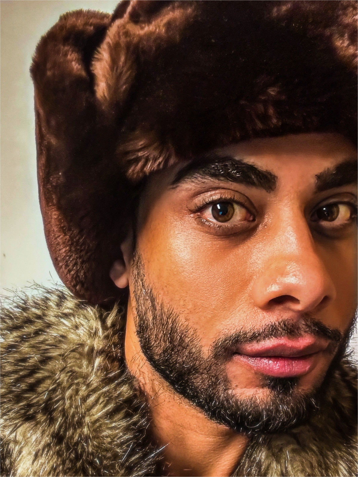 Portrait of Artan Davoodi, legally Saeed Davoodi, Founder of Neuroartan and creator of ICOS.